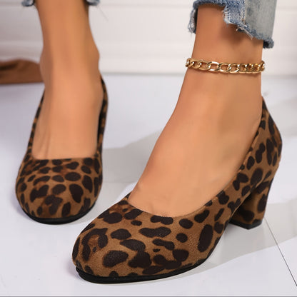 Lotus™ – Komfort-Pumps mit stabilem Absatz