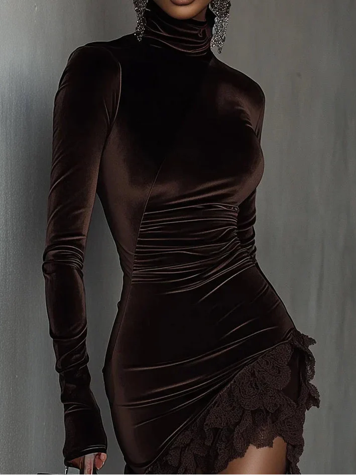 Maryann™ – Mini-Kleid aus Samt mit geschnürtem Saum