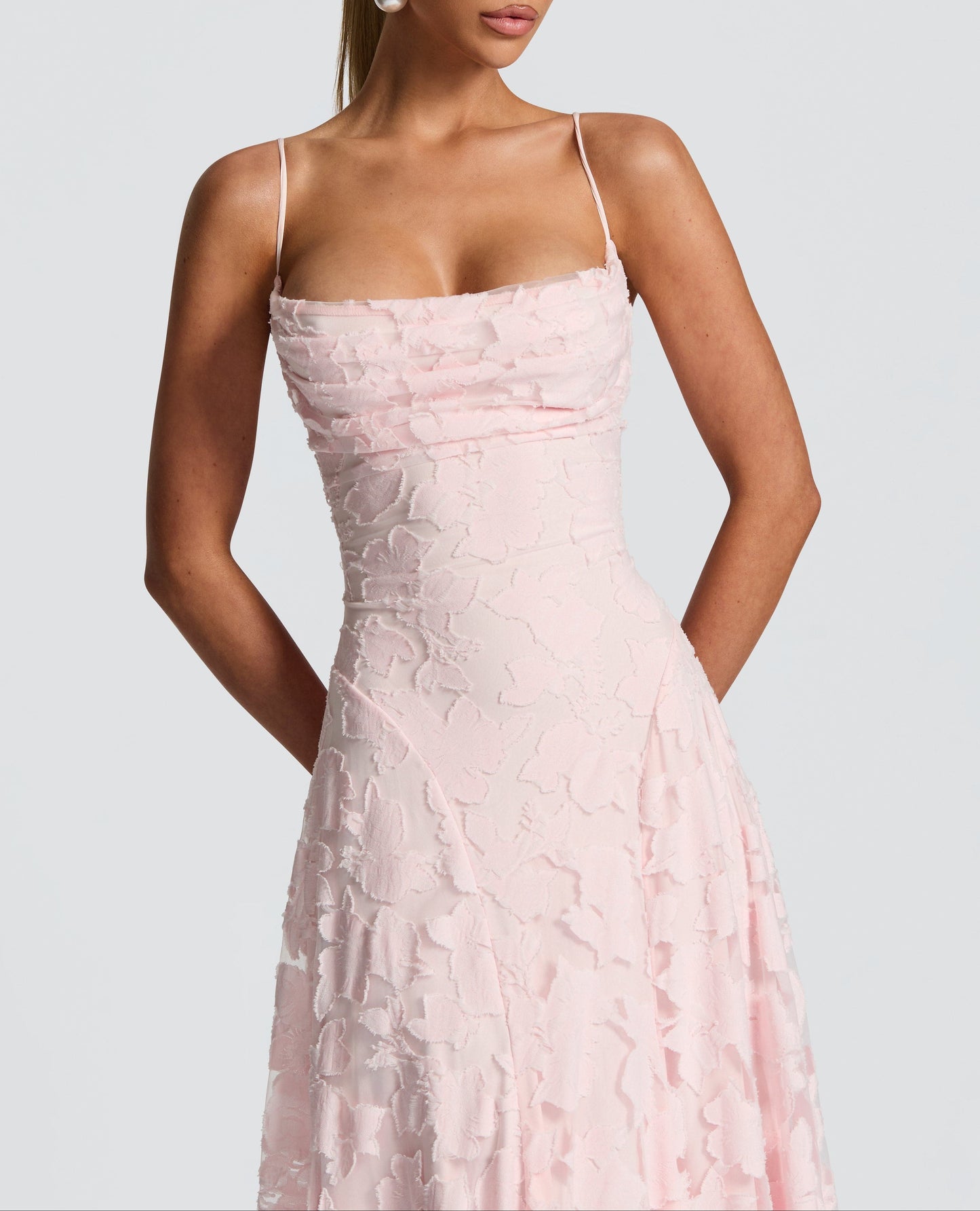 Rhoda™ | Fließende Eleganz im zeitlosen Maxi-Stil